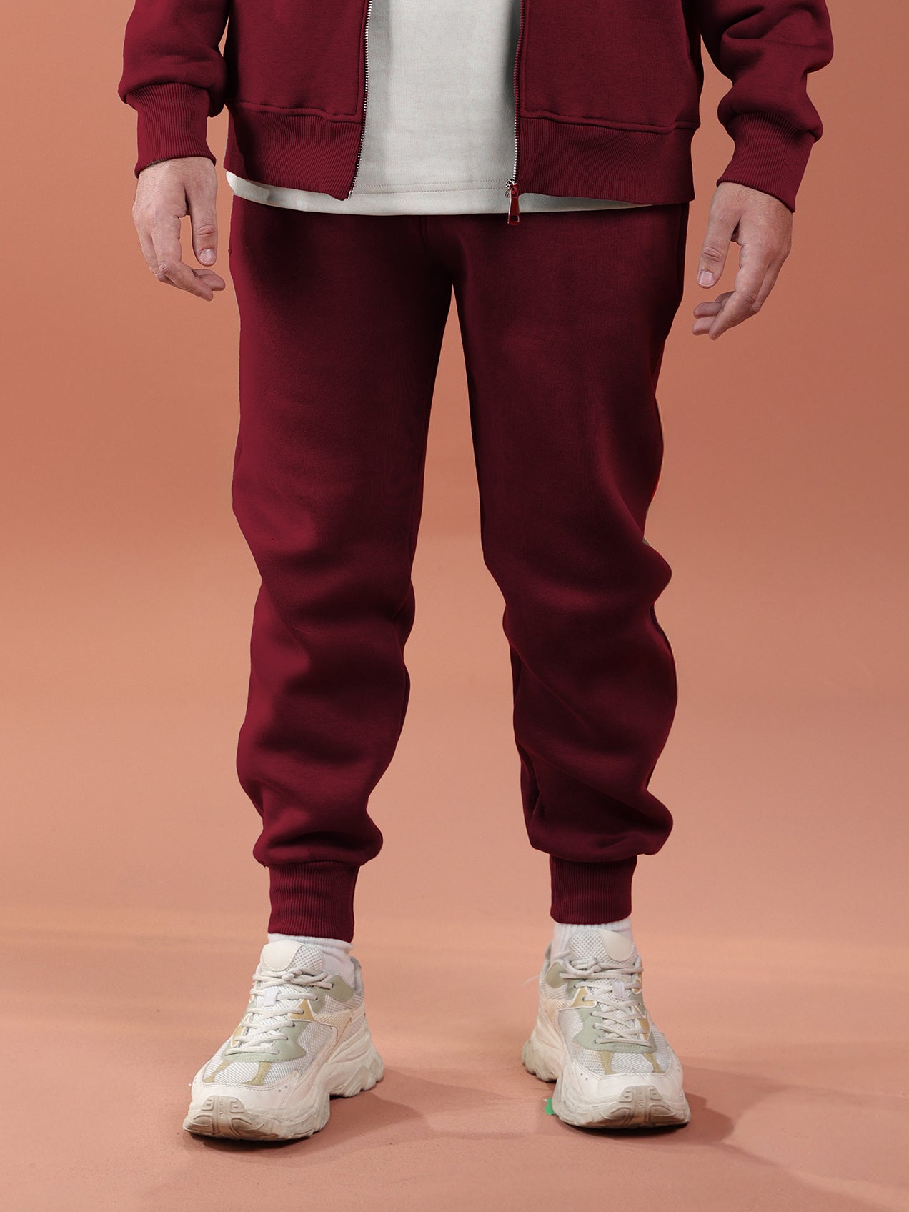 Regular Fit Joggers - Men Burgundy
